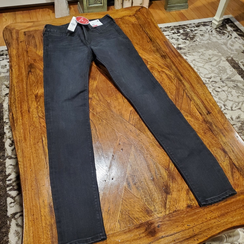 Express Jeans - Picture 2 of 5